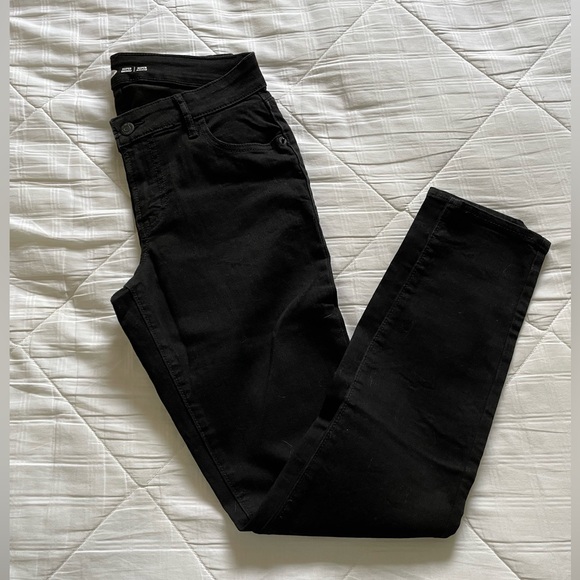 NWOT black skinny jeans - Picture 3 of 5